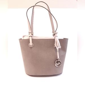 Michael Kors NWT Jetset Medium Tote Dark Dune Pebbled Leather Travel